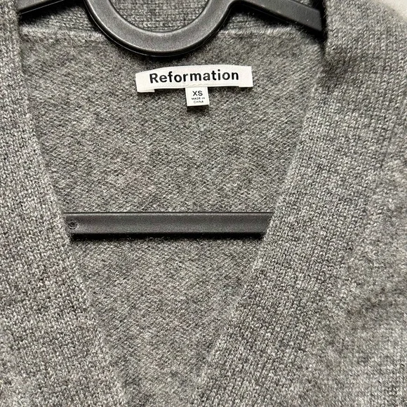 Reformation Hana Ribbed-Edge Cropped Cardigan – Grey, Size XS - Picture 5 of 6